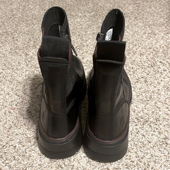 Timberland Boots - Picture 4 of 6